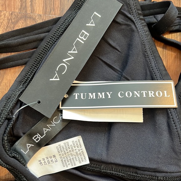 La Blanca Island Goddess Multi Strap Cross-Back One Piece - Picture 10 of 14